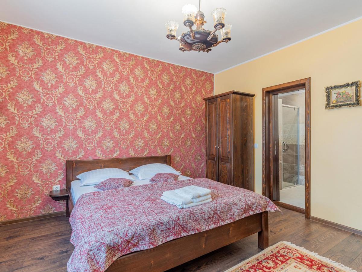 Hotel Casa Saraste Râșnov Zewnętrze zdjęcie