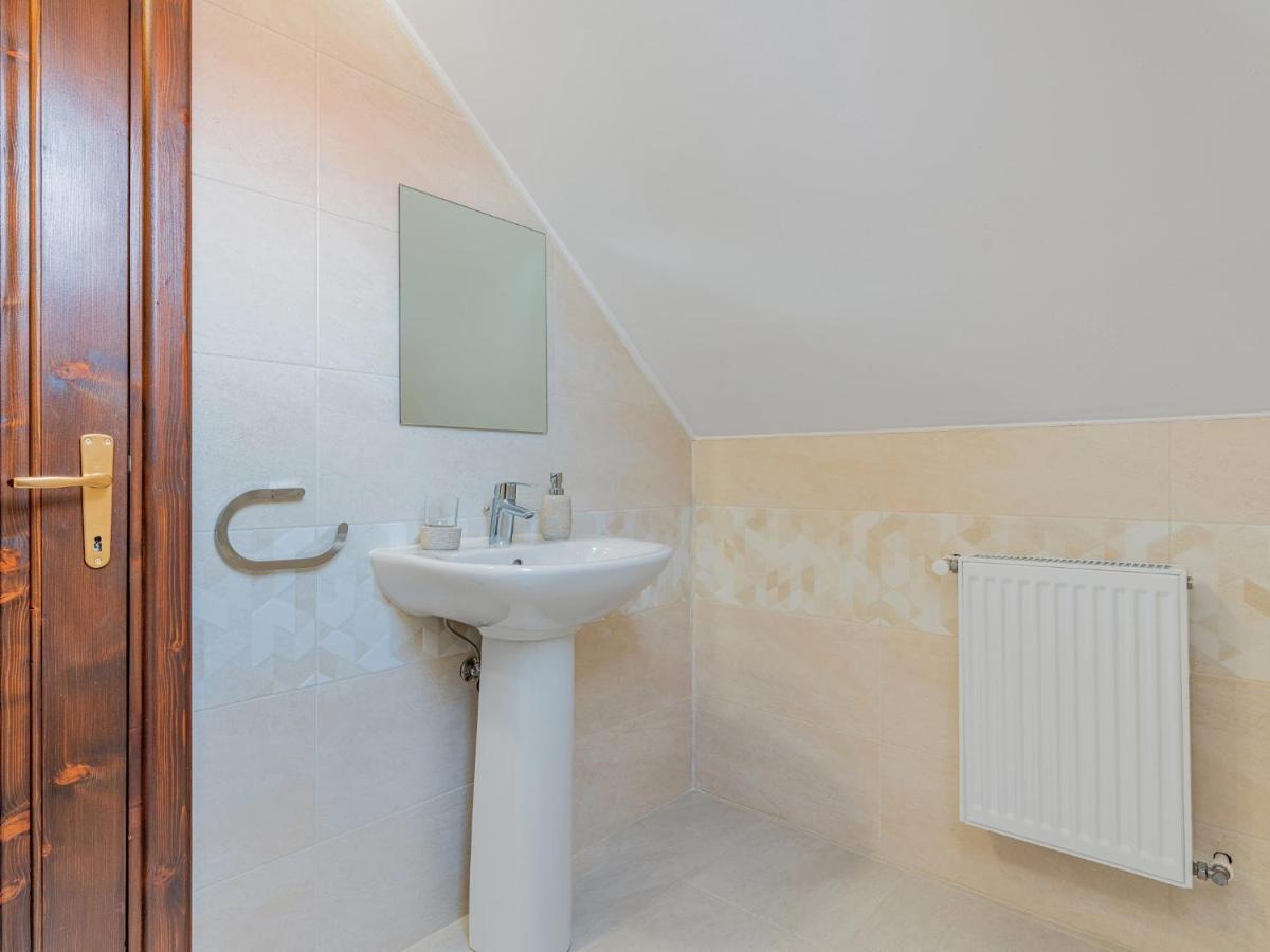 Hotel Casa Saraste Râșnov Zewnętrze zdjęcie