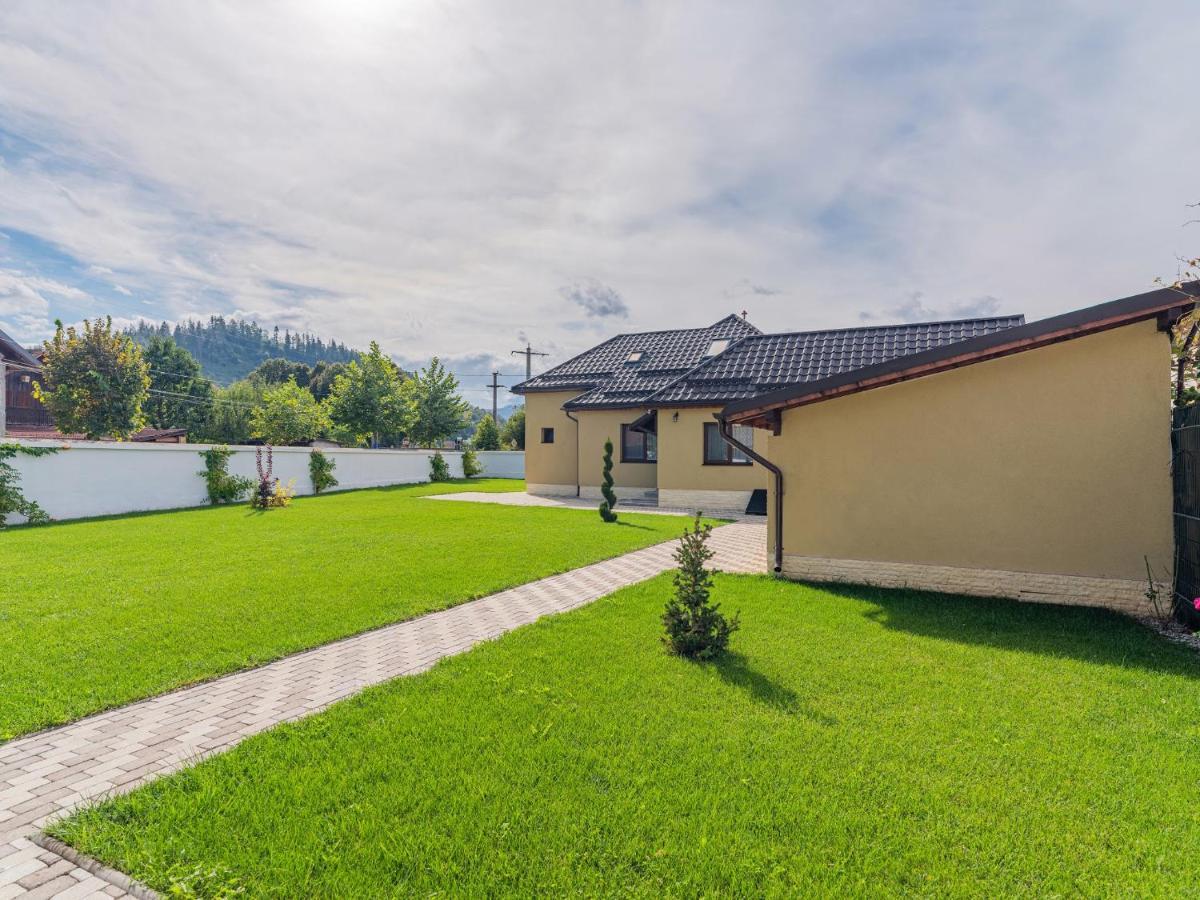 Hotel Casa Saraste Râșnov Zewnętrze zdjęcie